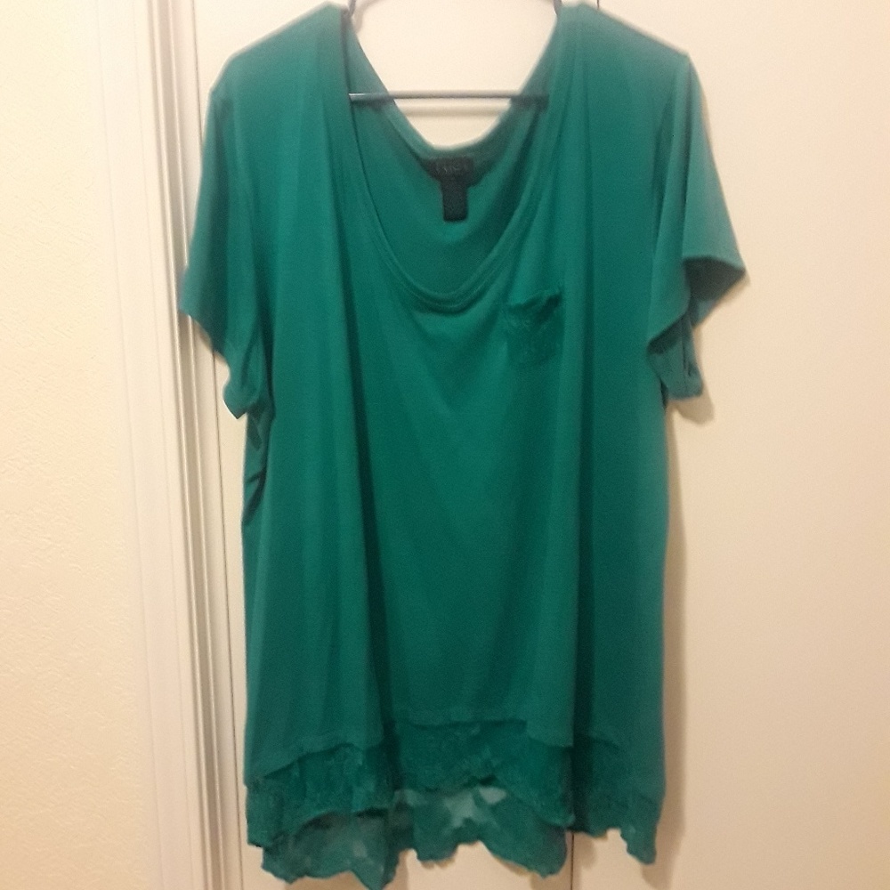 Rue 21 t-shirt